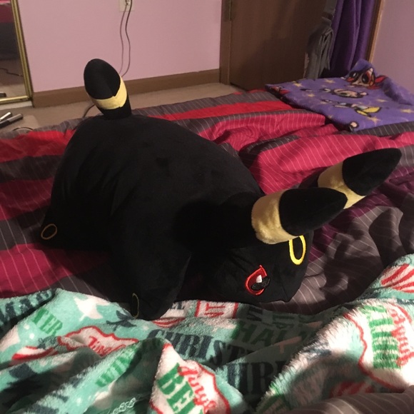 umbreon pillow pet